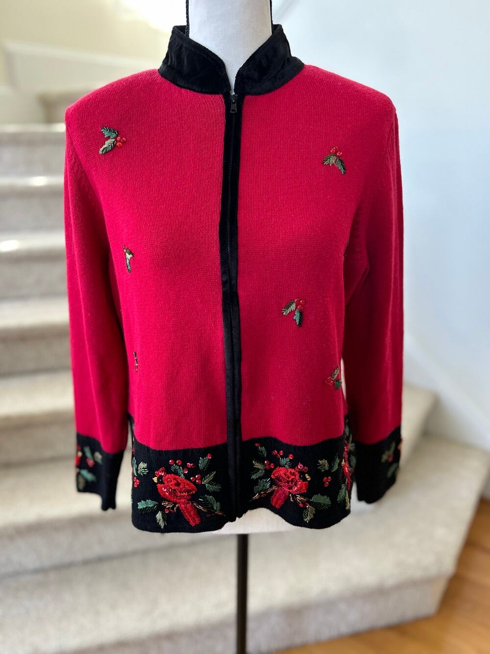 Vintage Red & Black Velvet Trim Embroidered Cardinal Zip Up Cardigan
